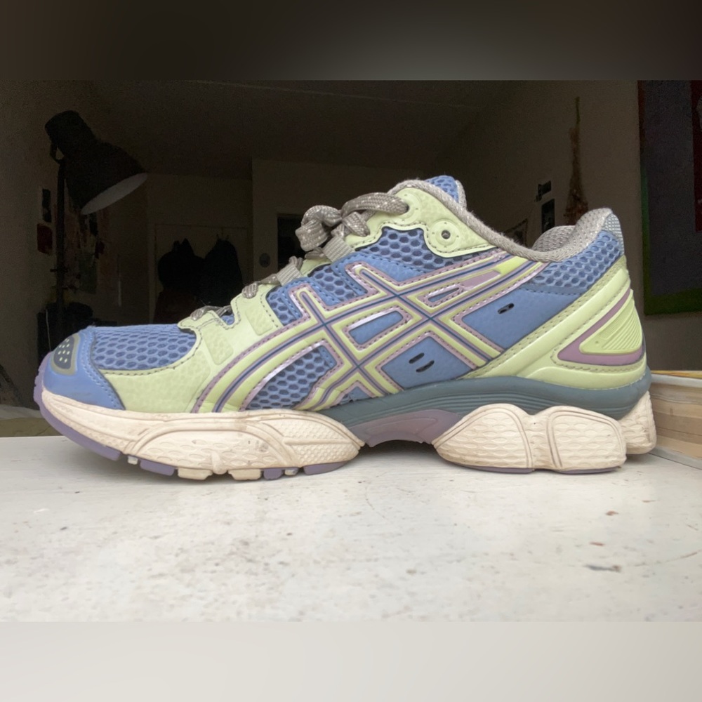 Asics UB3-S Gel-Nimbus 9 Kiko
Kostadinov Women's Stonewash Size 7